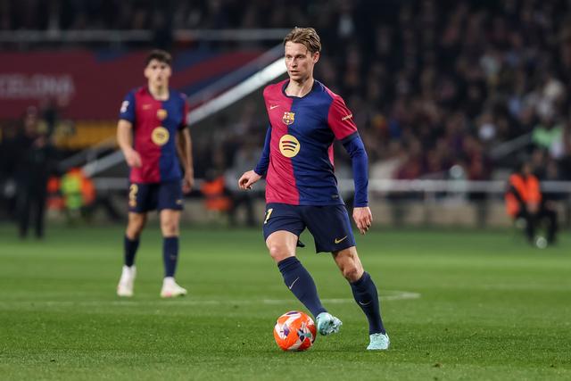 莱万和德容, 于本赛季, 胜利 莱万和德容, 于本赛季, 胜利