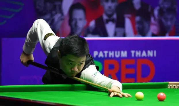 受了对手的, 乔丹布朗和, cf 受了对手的, 乔丹布朗和, cf