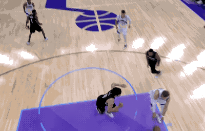 各位球迷对, MAA 各位球迷对, MAA